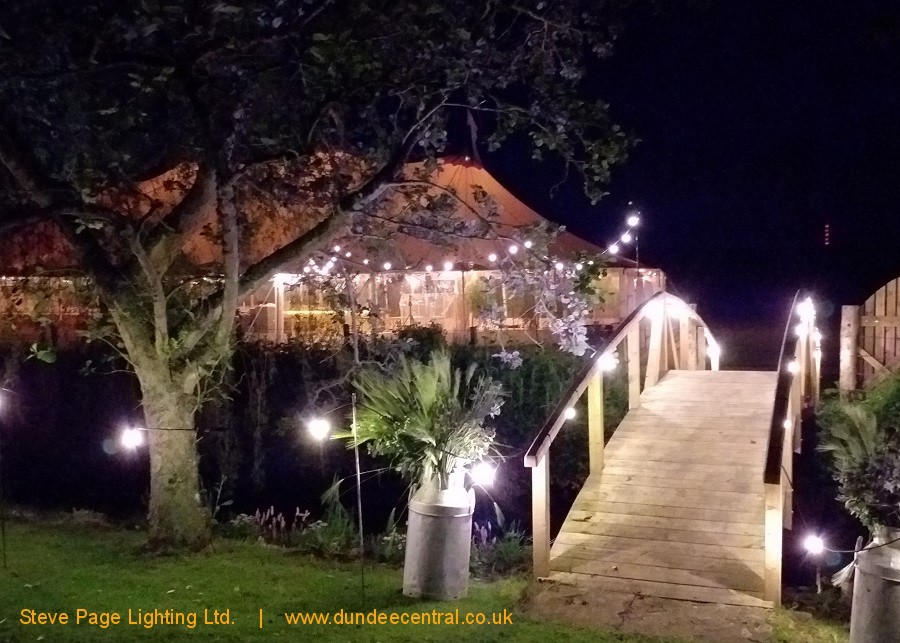 outdoor garden event lighting hire